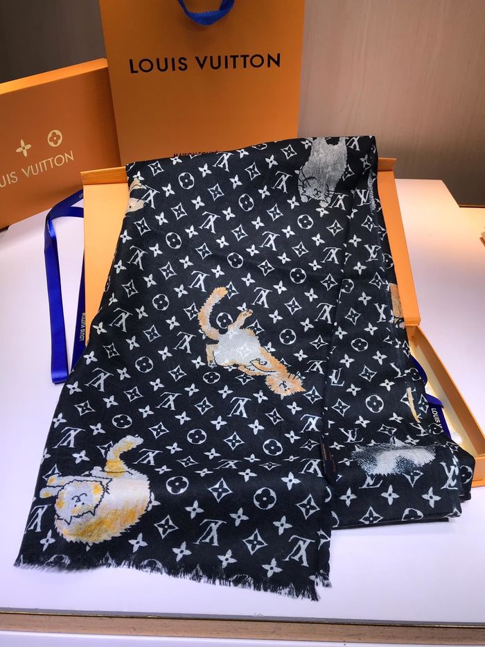 Louis Vuitton Scarf LV00070